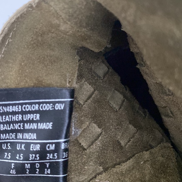 Skechers Olive Green Distressed Suede Leather Slip-on Western Boots Booties - Picture 6 of 7
